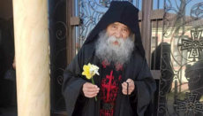 Μετανάστευση χωρίς πίστη οδηγεί σε πνευματική εξορία — επιστροφή στις ρίζες