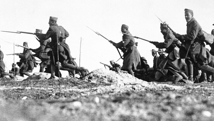 ΙΕΡΕΑΣ ΣΤΟ ΑΛΒΑΝΙΚΟ ΜΕΤΩΠΟ, ΤΟ 1940