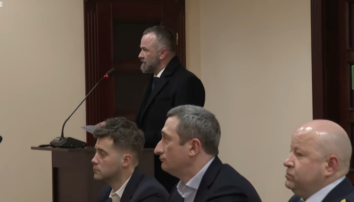 Έξαρχος Φαναρίου εγγυάται για πρώην αντιπρόεδρο κατηγορούμενο για διαφθορά