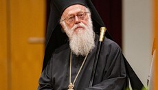 Αναντικατάστατος Αρχιεπίσκοπος