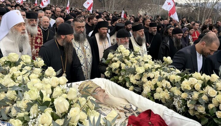 Η αντιπροσωπεία της UOC στην κηδεία του Πατριάρχη Γεωργίας Ηλία Β'