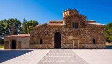 Διέρρηξαν τον Ι. Ν. Παναγίας Καθολικής στη Γαστούνη ανήμερα της εορτής του