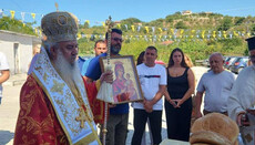 Ο Μητρ. Αργυροκάστρου Ναθαναήλ ιερούργησε στον Άγιο Κοσμά στη Λειβαδιά