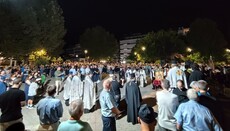 Πάνδημος Εσπερινός προς τιμήν του Αγίου Αλεξάνδρου τελέσθηκε στην Καρδίτσα