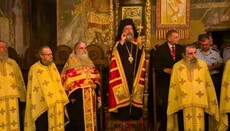 Ο Μητροπολίτης Ρεθύμνης προεξήρχε της Αγρυπνίας στο Πρωτάτο του Αγίου Όρους