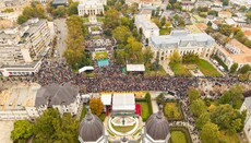 Πάνω από 28.000 πιστοί συμμετείχαν στην πανήγυρη της Αγίας Παρασκευής στο Ιάσιο