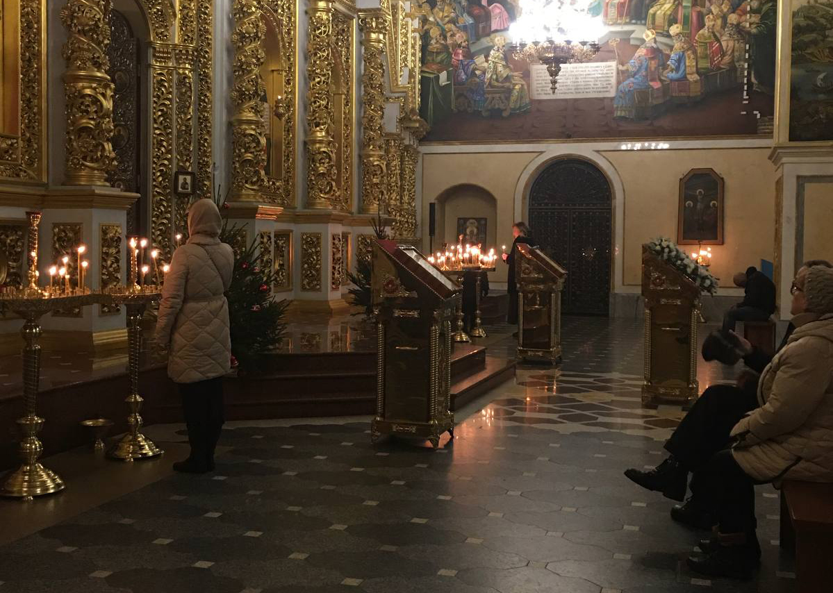 Γιατί δεν υπήρχε κόσμος στη «λειτουργία των Χριστουγέννων» της OCU στη Λαύρα;  φωτογραφία 4