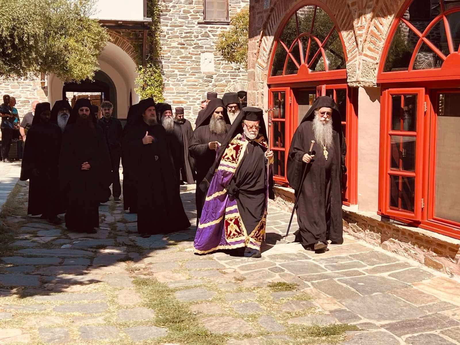 &Eta; &Mu;&epsilon;&tau;&alpha;&mu;ό&rho;&phi;&omega;&sigma;&eta; &Tau;&omicron;&upsilon; &Sigma;&omega;&tau;ή&rho;&omicron;&sigmaf;, &sigma;&tau;&omicron; &Kappa;&omicron;&upsilon;&tau;&lambda;&omicron;&upsilon;&mu;&omicron;ύ&sigma;&iota;