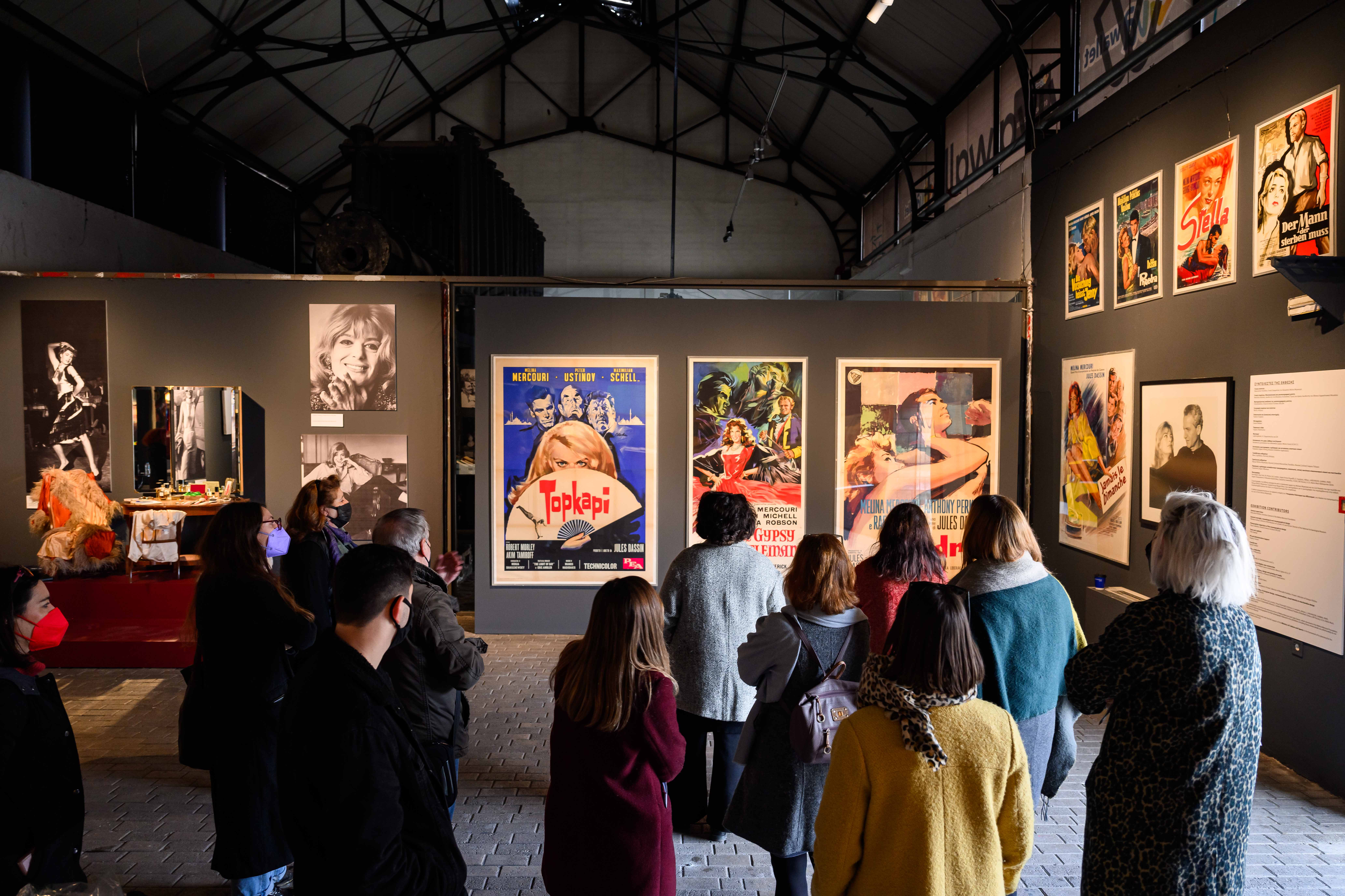 &gamma;&kappa;&alpha;&zeta;&iota; 2.jpg (1.67 MB)