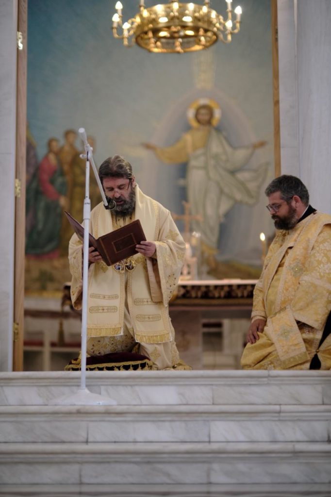 Αρχιεπίσκοπος Αλβανίας Ιωάννης: Θεία Λειτουργία της Πεντηκοστής στα Τίρανα - μια φωτογραφία 13