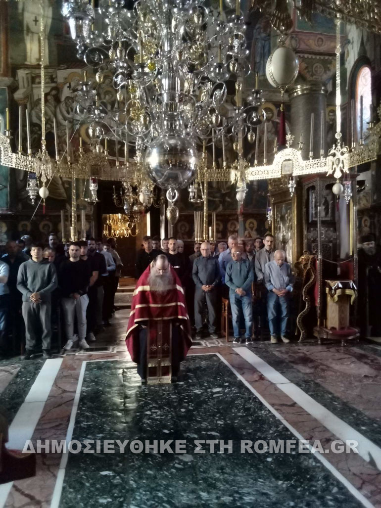 Ο Μητροπολίτης Σιδηροκάστρου Μακάριος στο Άγιον Όρος - μια φωτογραφία 9