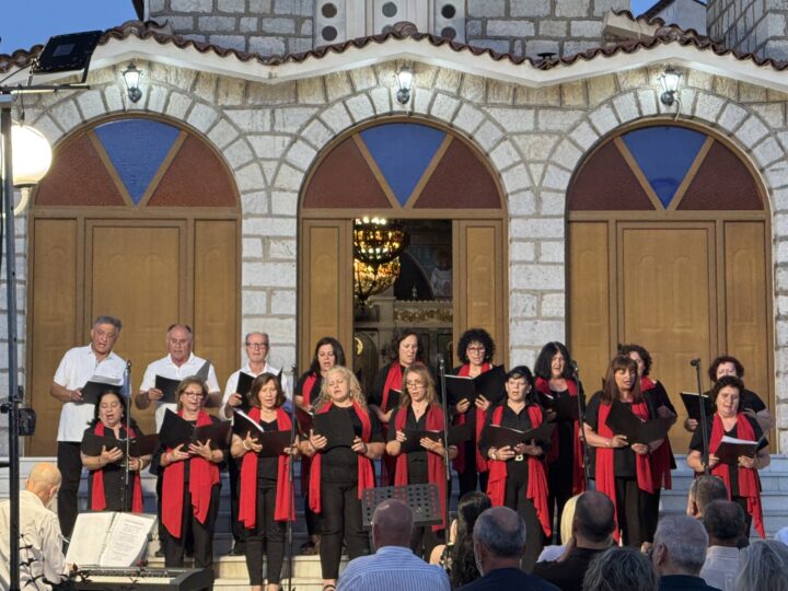 Εκδήλωση Μνήμης στο Στείρι για τα 82 χρόνια από το κάψιμο του χωριού - μια φωτογραφία 2