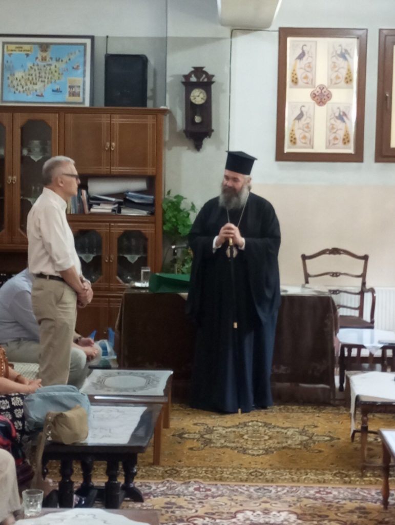 Τρισάγιο στον τάφο του Μητροπολίτη Αυγουστίνου Καντιώτη και έναρξη κατασκήνωσης - μια φωτογραφία 4