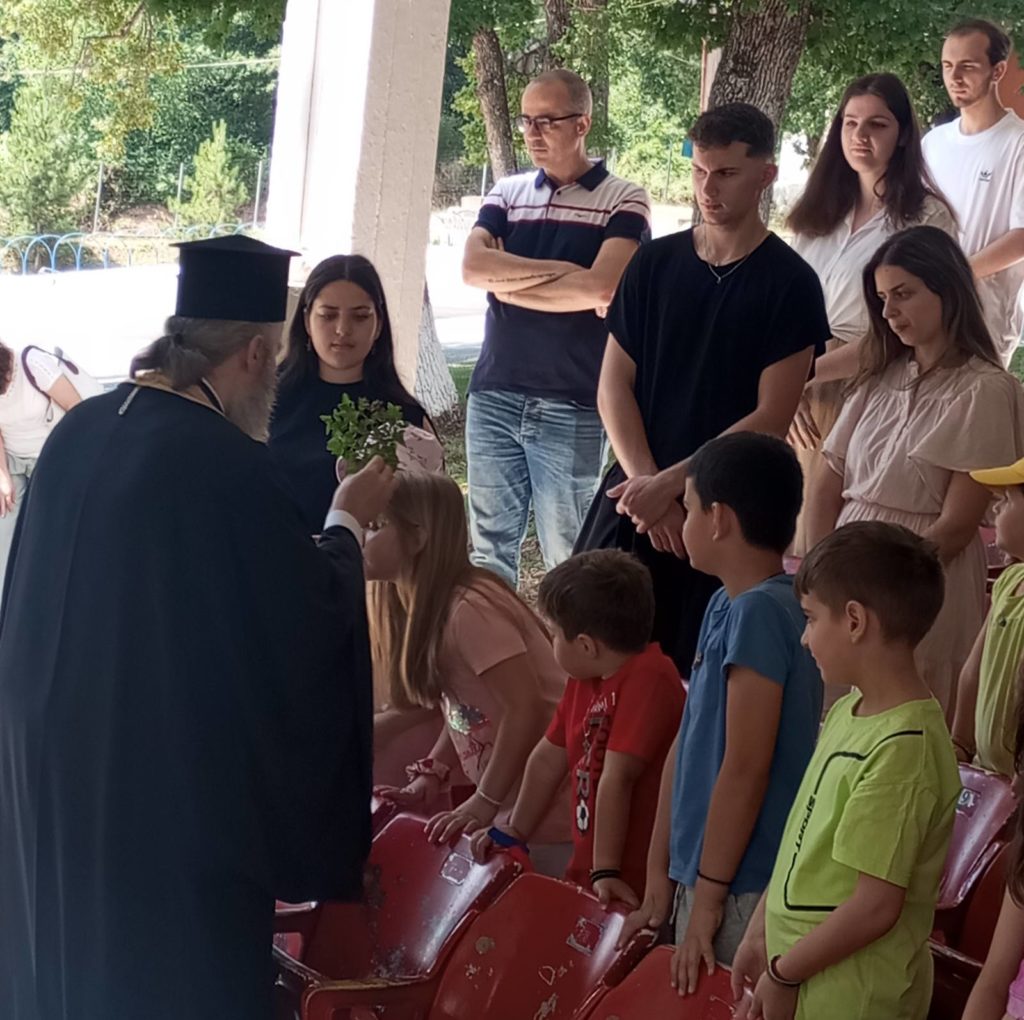 Τρισάγιο στον τάφο του Μητροπολίτη Αυγουστίνου Καντιώτη και έναρξη κατασκήνωσης - μια φωτογραφία 5