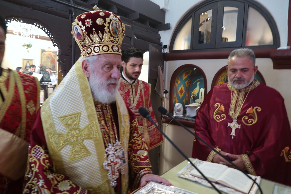 Πανηγύρισε για πρώτη φορά ο ανεγερθείς ναός της Αγίας Κυριακής Μυκόνου - μια φωτογραφία 2