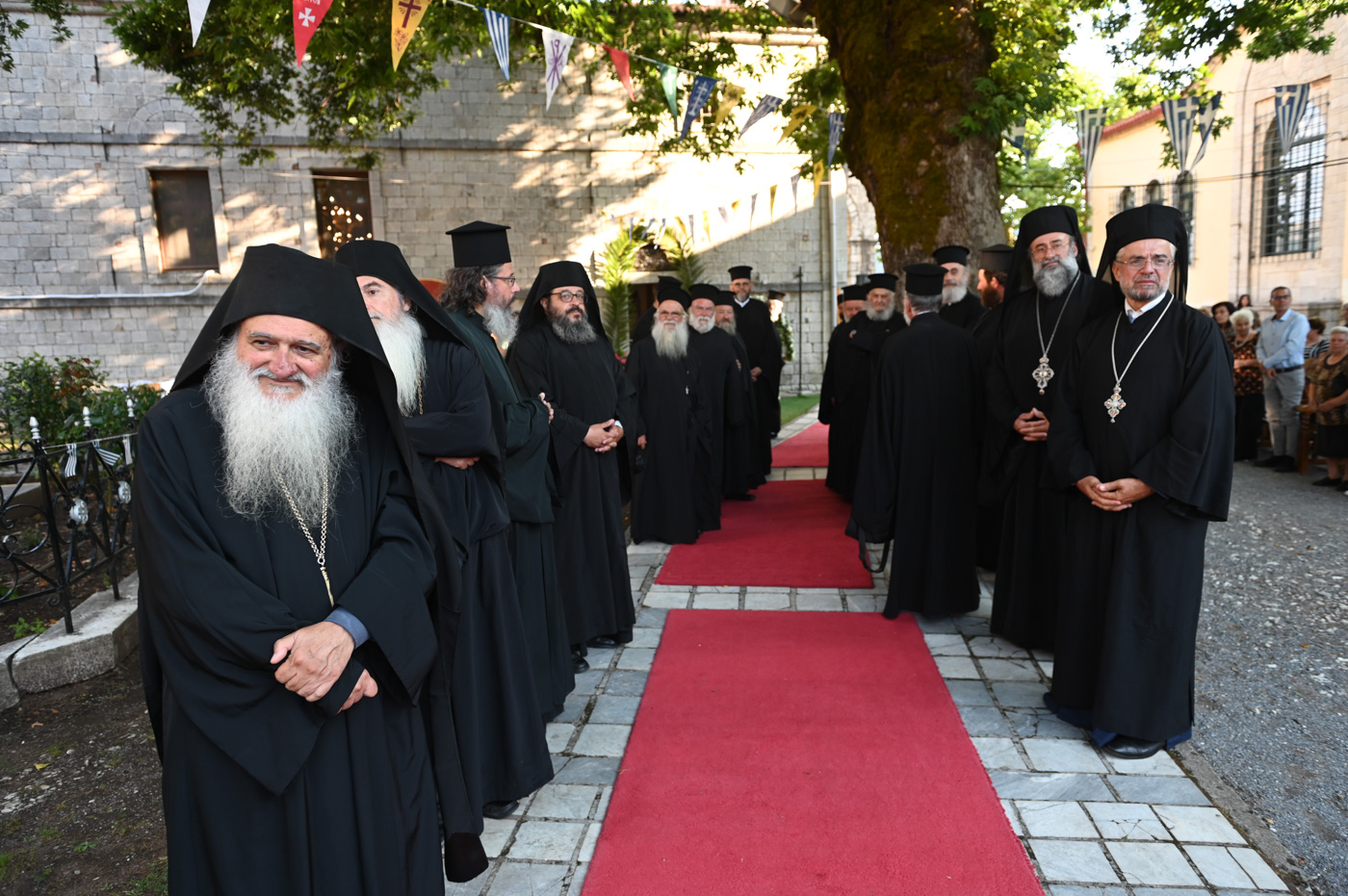 Μητρ. Μάνης: Η αλλαγή της κοινωνίας αρχίζει από τη μεταμόρφωση του ανθρώπου - μια φωτογραφία 4