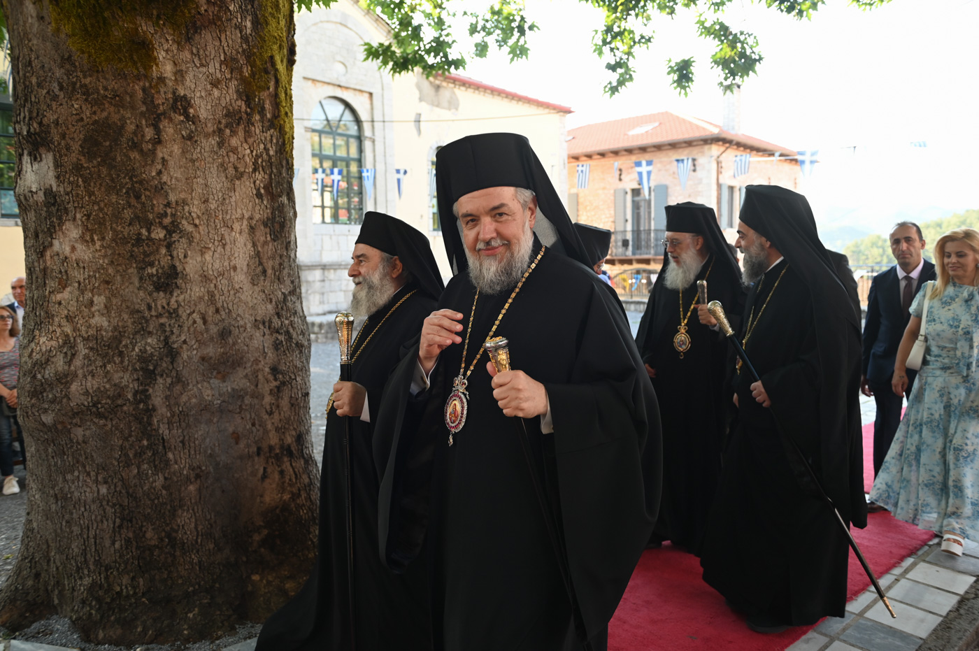 Μητρ. Μάνης: Η αλλαγή της κοινωνίας αρχίζει από τη μεταμόρφωση του ανθρώπου - μια φωτογραφία 6