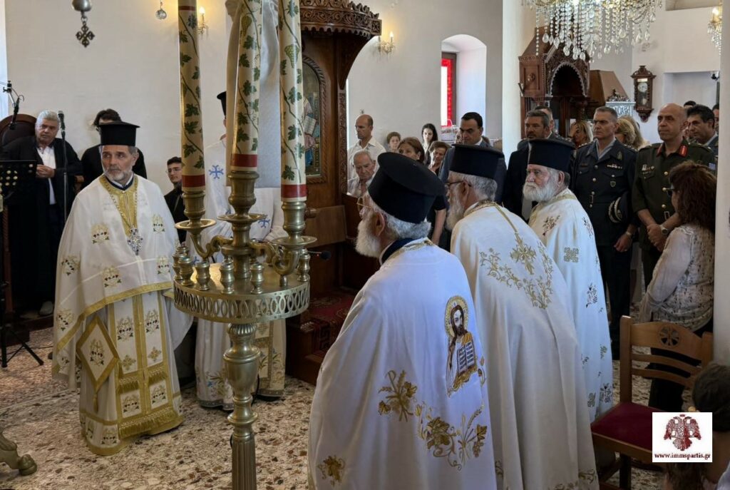 Ελαφόνησος: 165 χρόνια Ναού Αγίου Σπυρίδωνος και επέτειος ένωσης με την Ελλάδα - μια φωτογραφία 4