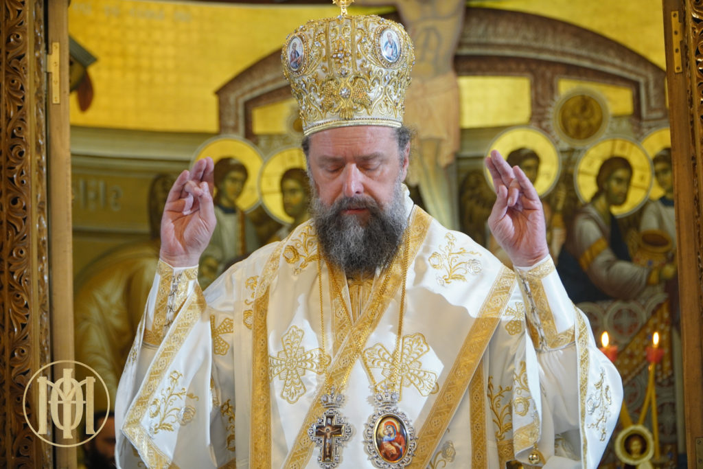 Ο Θεσσαλονίκης Φιλόθεος τέλεσε Βάπτιση κατά τη διάρκεια Θείας Λειτουργίας - μια φωτογραφία 2
