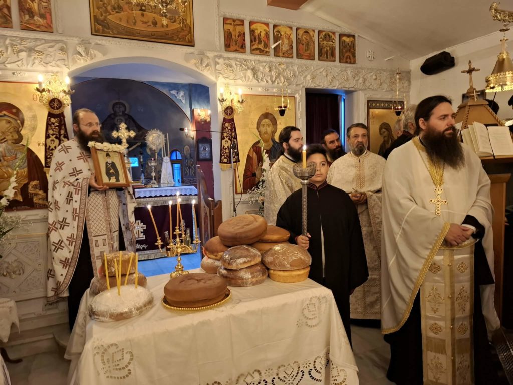 Κηφισίας Κύριλλος: Η χάρις του Οσίου Παϊσίου να σκεπάζει όλο τον κόσμο - μια φωτογραφία 12