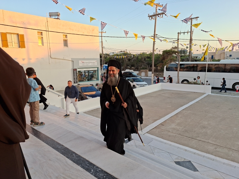 Πανηγύρισαν λαμπρά τον Άγιο Νικόδημο στη Νάξο - μια φωτογραφία 12
