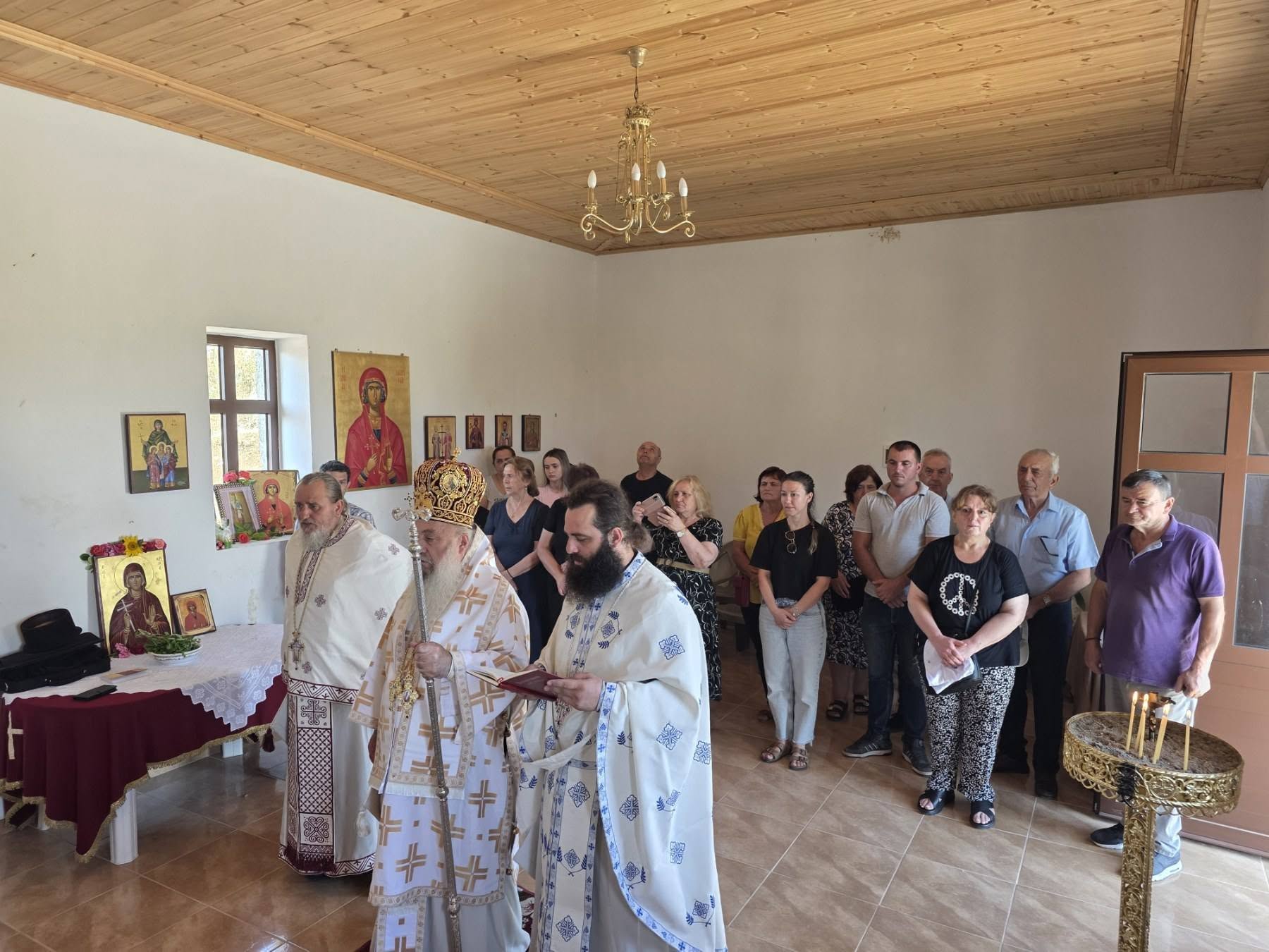 Θυρανοίξια στον ναό της Αγίας Μαρίνης στη Λούγγαρη Δροπόλεως - μια φωτογραφία 3