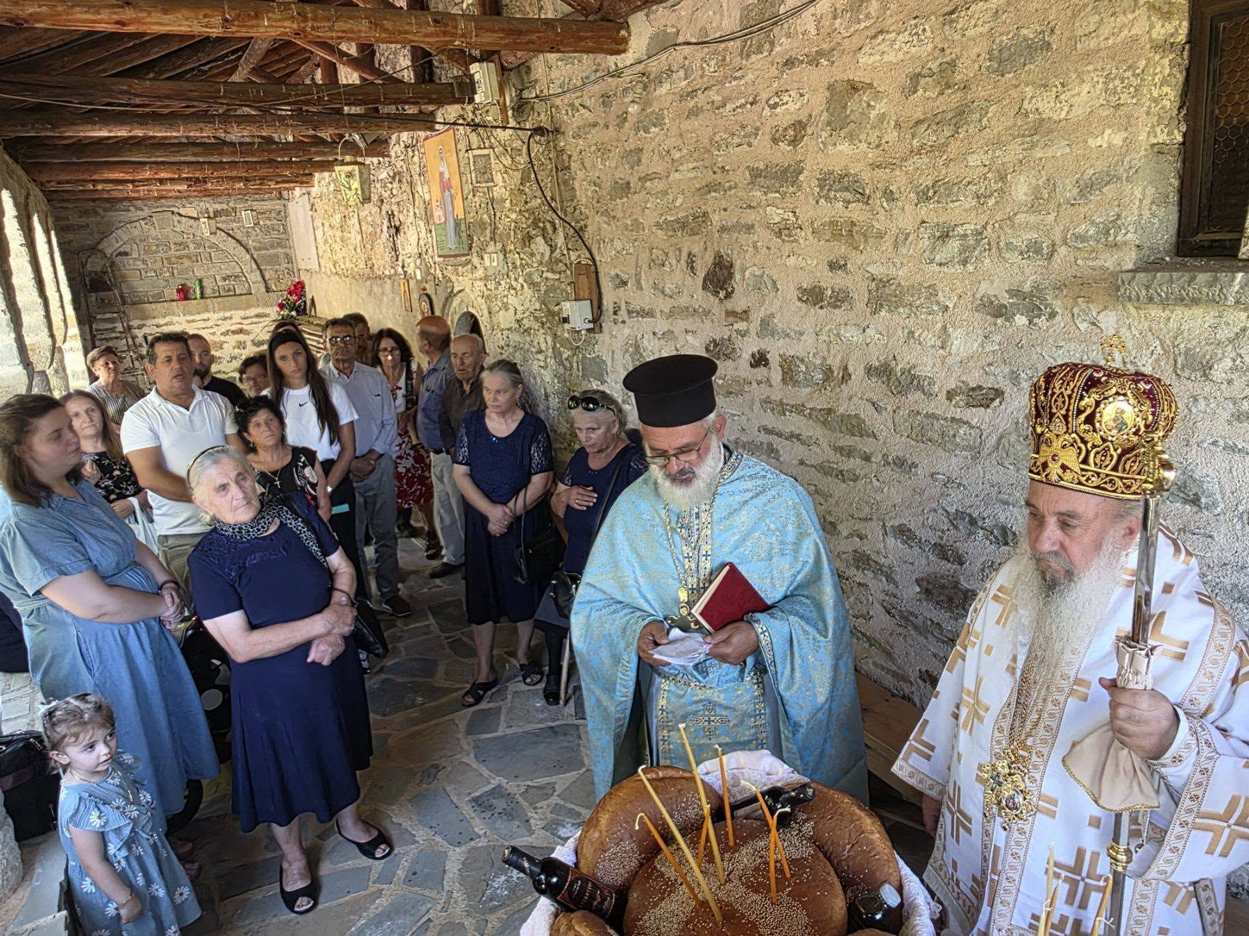 Μητρ. Αργυροκάστρου: Μιμηθείτε την ανδρεία της Αγίας Μαρίνης - μια φωτογραφία 3
