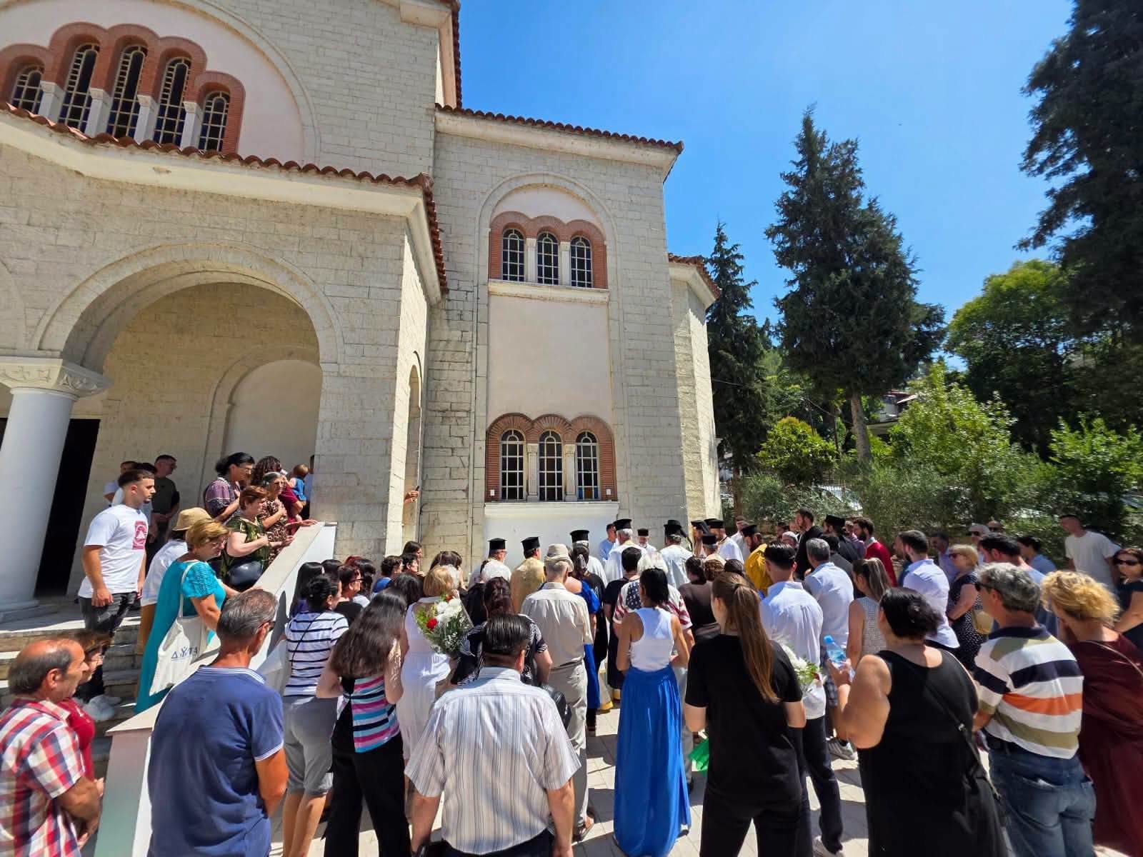 Αρχιερατικό μνημόσυνο για τον μακαριστό Μητροπολίτη Ιγνάτιο στο Βεράτι - μια φωτογραφία 5