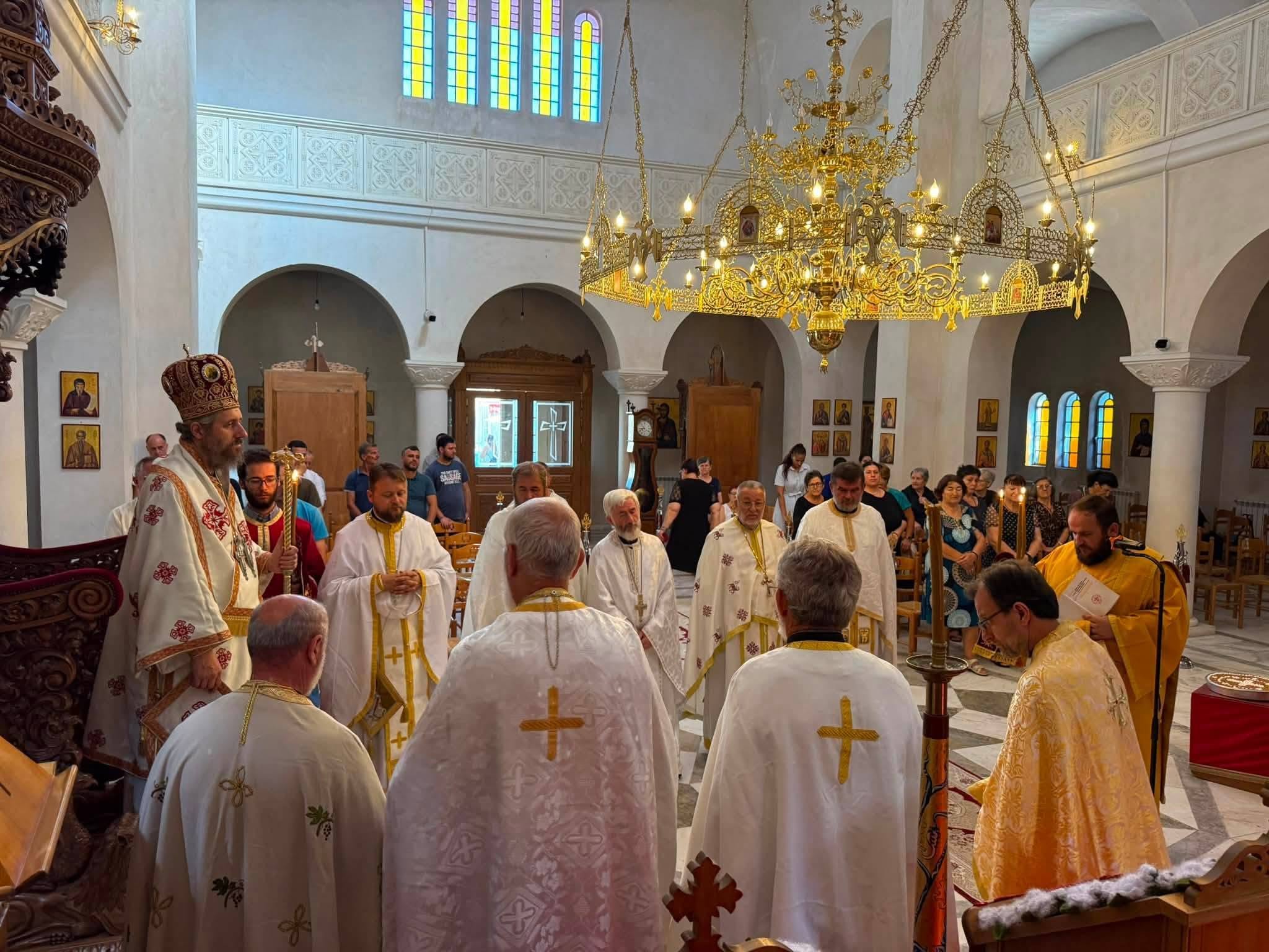 Αρχιερατικό μνημόσυνο για τον μακαριστό Μητροπολίτη Ιγνάτιο στο Βεράτι - μια φωτογραφία 6