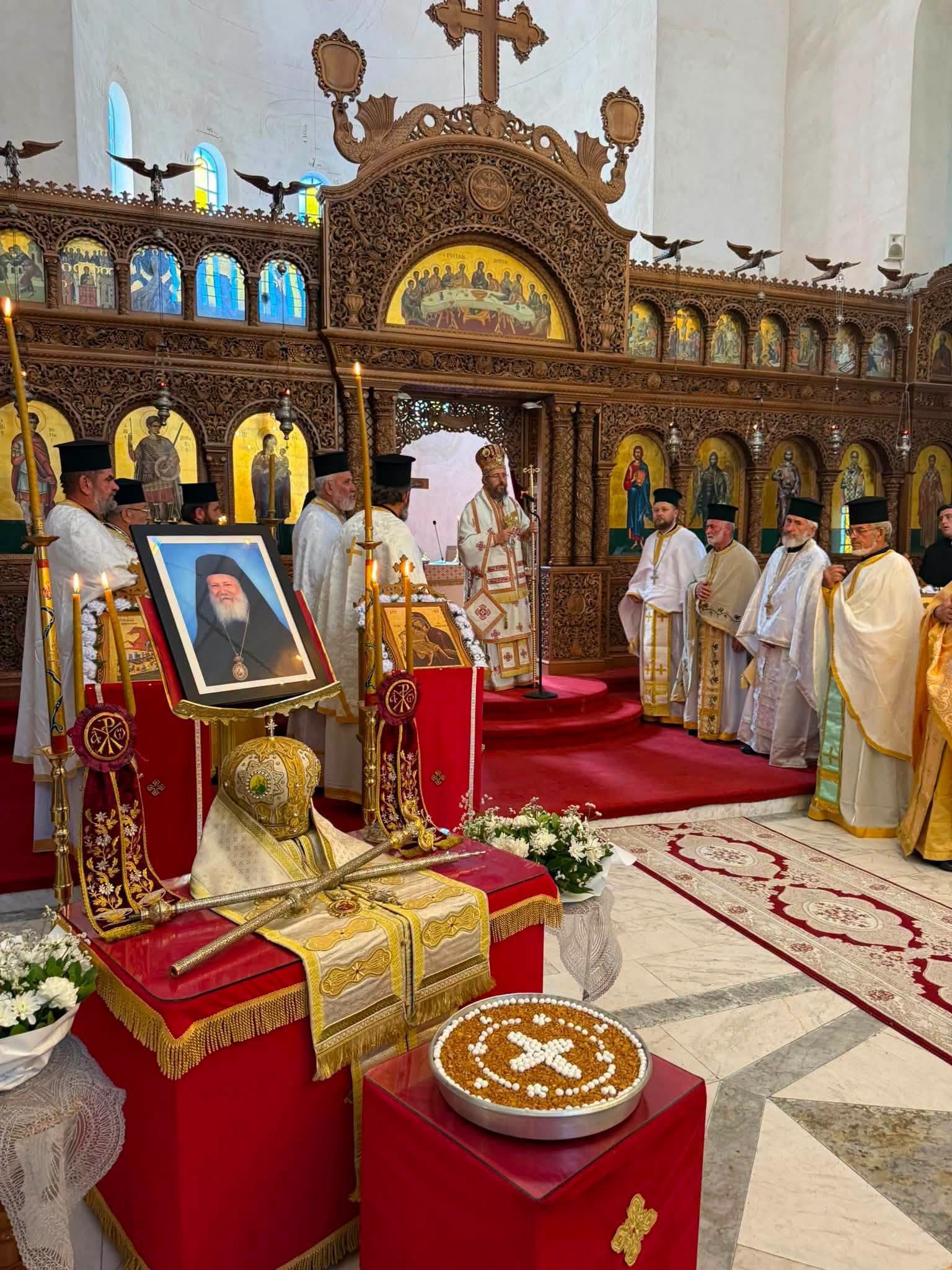 Αρχιερατικό μνημόσυνο για τον μακαριστό Μητροπολίτη Ιγνάτιο στο Βεράτι - μια φωτογραφία 7