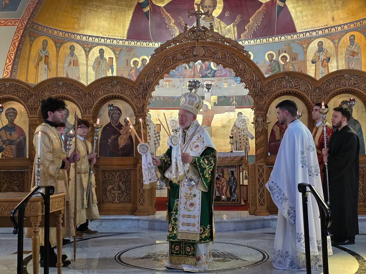 Ο Αρχιεπίσκοπος Καναδά Σωτήριος τέλεσε την τελευταία Λειτουργία στο Τορόντο - μια φωτογραφία 1