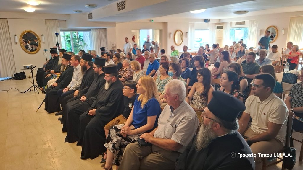 Παρουσιάστηκε στο Μεσολόγγι το βιβλίο «Πολιορκουμένη Ιερά Πόλις» - μια φωτογραφία 6
