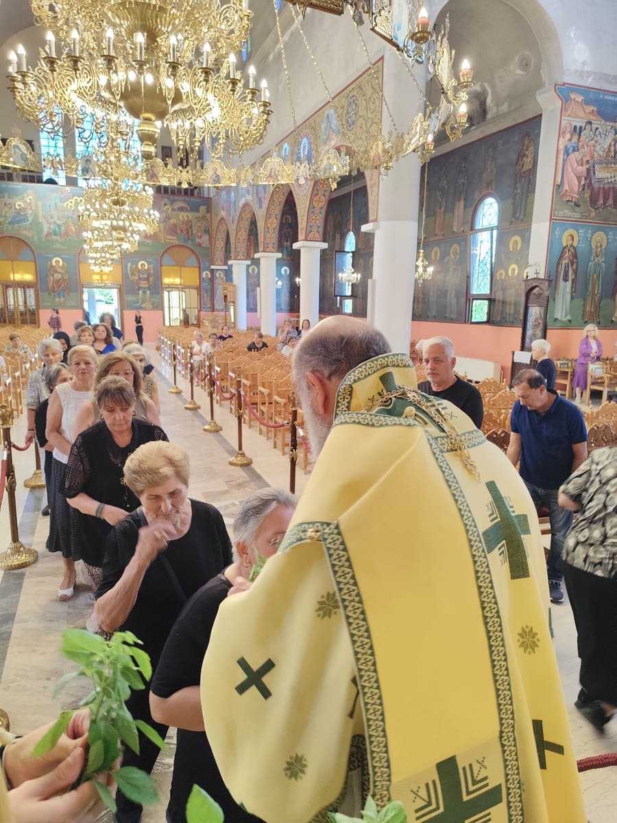 Η Καρδίτσα εόρτασε την Πρόοδο του Τιμίου Σταυρού - μια φωτογραφία 11
