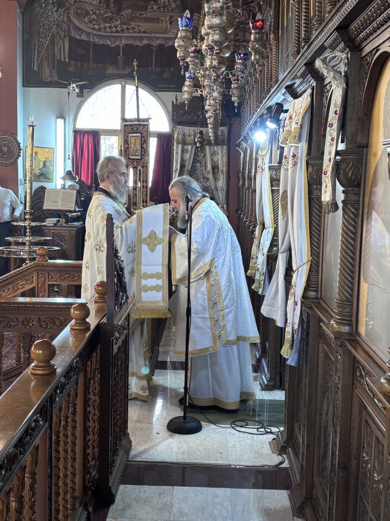 Ο Μητροπολίτης Κιτίου τέλεσε μνημόσυνο για ήρωες πεσόντες της Λάρνακας - μια φωτογραφία 10