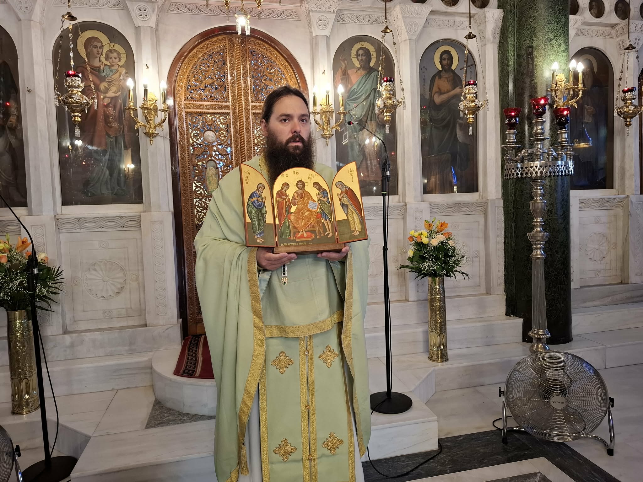 Ο Μητρ. Κηφισίας προσκύνησε και τίμησε την Τιμία Κάρα του Οσίου Γερβασίου - μια φωτογραφία 3