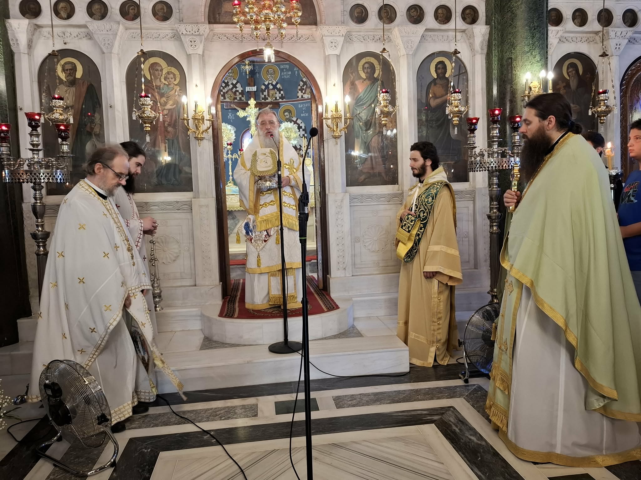 Ο Μητρ. Κηφισίας προσκύνησε και τίμησε την Τιμία Κάρα του Οσίου Γερβασίου - μια φωτογραφία 14