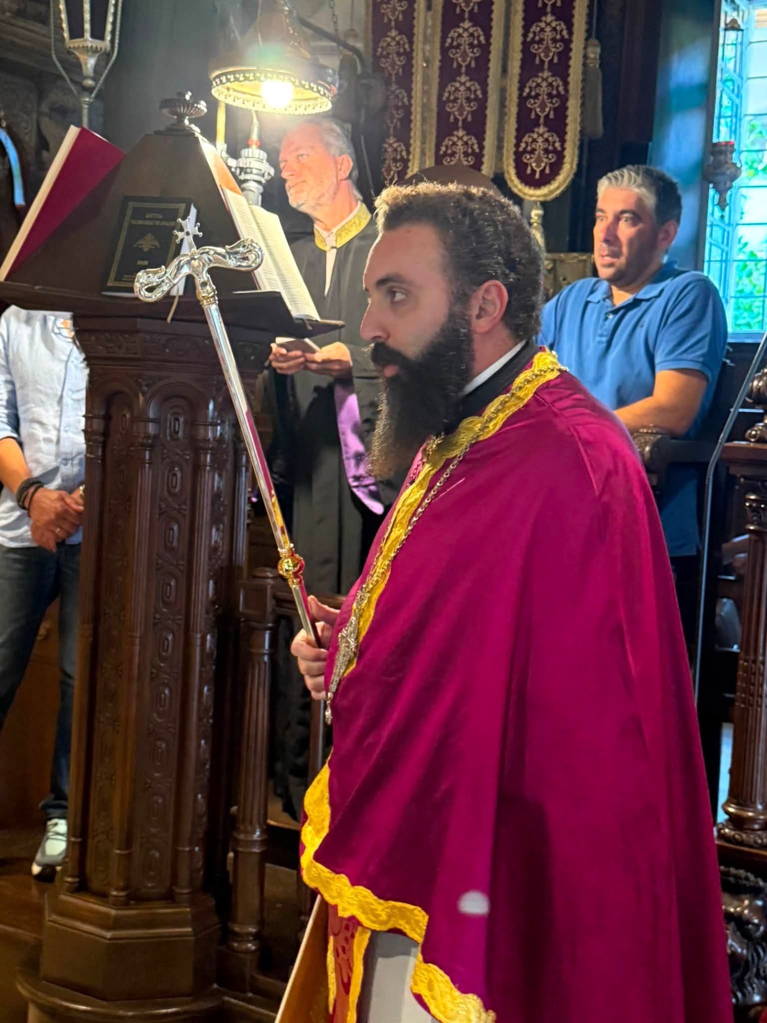 Αρχιερατικό μνημόσυνο ευεργετών τελέστηκε στην Ύδρα - μια φωτογραφία 6