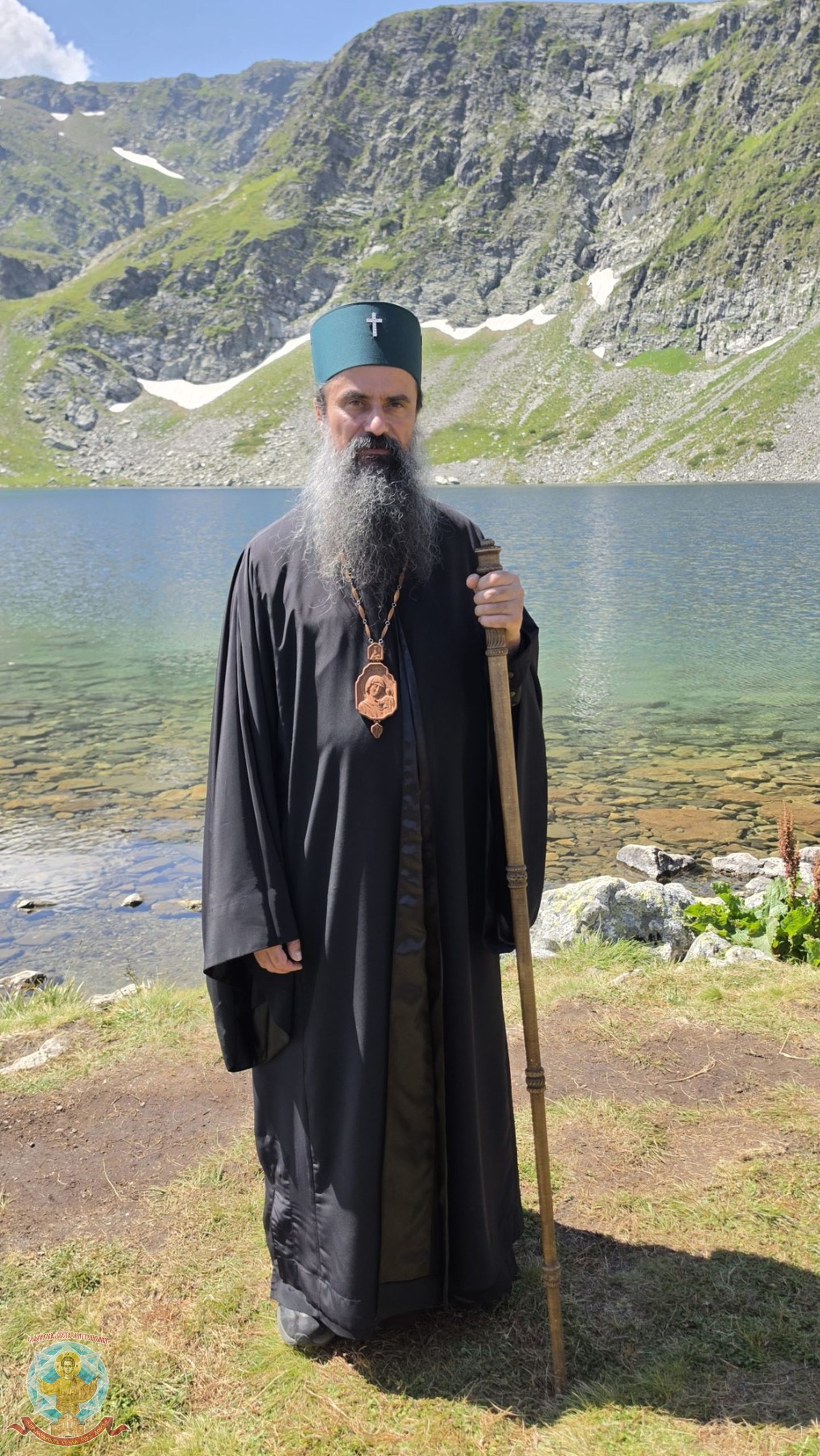 Ο Πατριάρχης Βουλγαρίας Δανιήλ ανέβηκε πεζός στις Επτά Λίμνες της Ρίλας - μια φωτογραφία 1