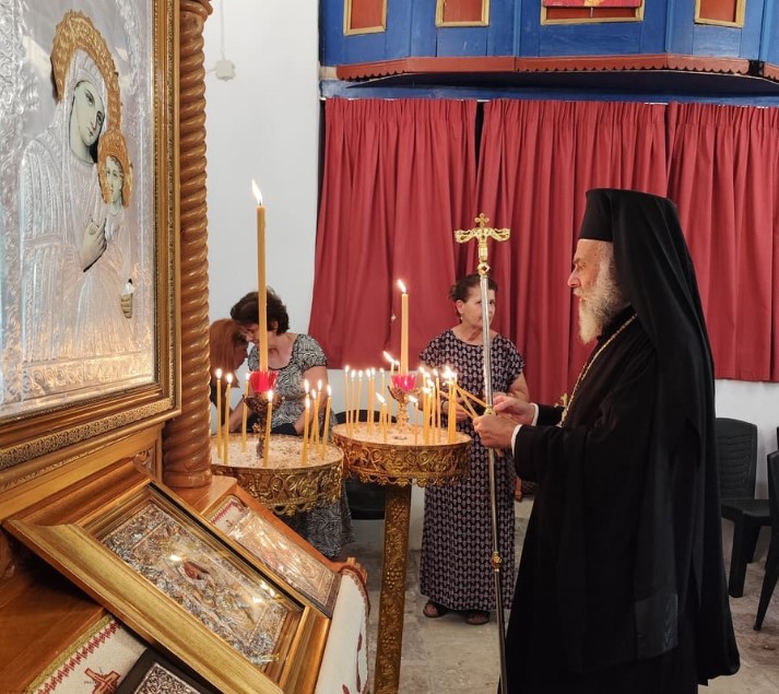 Ο Μητροπολίτης Θεσσαλιώτιδος χοροστάτησε στην Παράκληση στη Στεφανιάδα - μια φωτογραφία 14