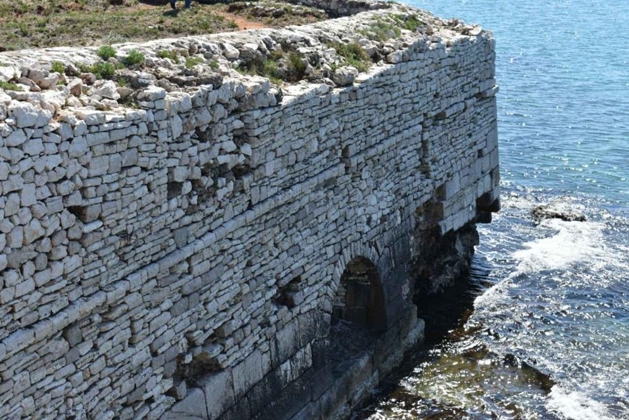 Έγκριση μελέτης αποκατάστασης για το Κάστρο Παντοκράτορα στην Πρέβεζα - μια φωτογραφία 2