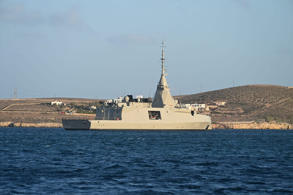 Πανηγύρισε με λαμπρότητα η Παναγία Εκατονταπυλιανή στην Πάρο - μια φωτογραφία 5