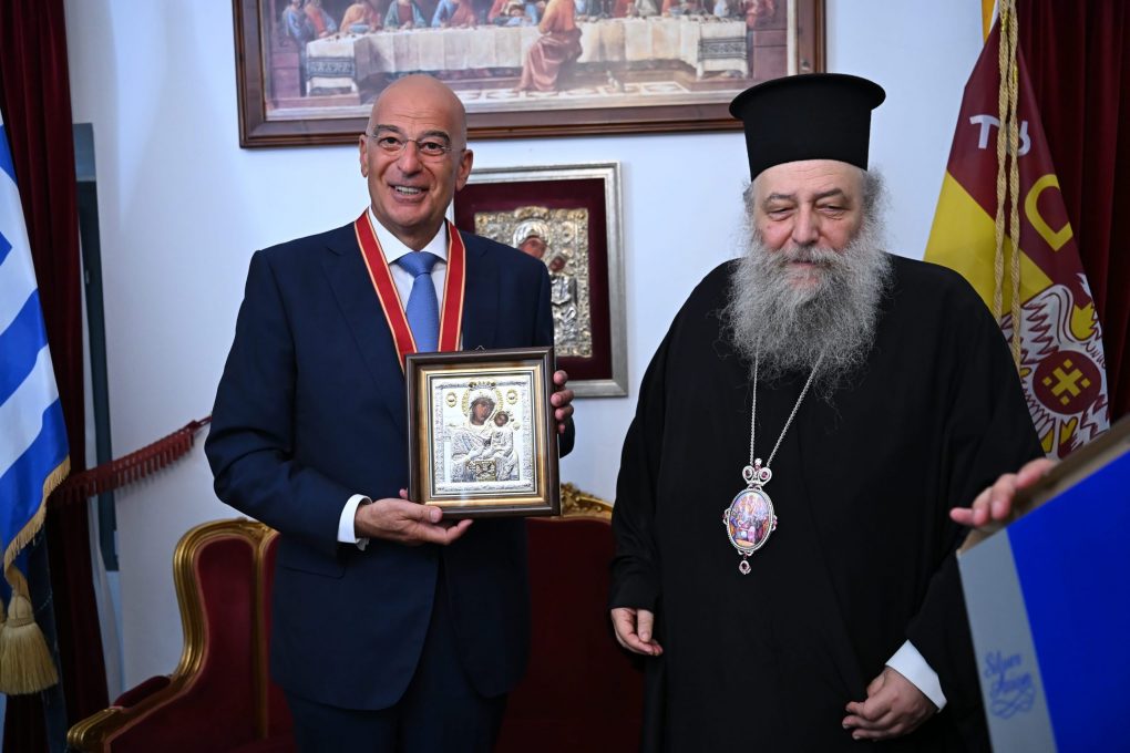 Πανηγύρισε με λαμπρότητα η Παναγία Εκατονταπυλιανή στην Πάρο - μια φωτογραφία 6