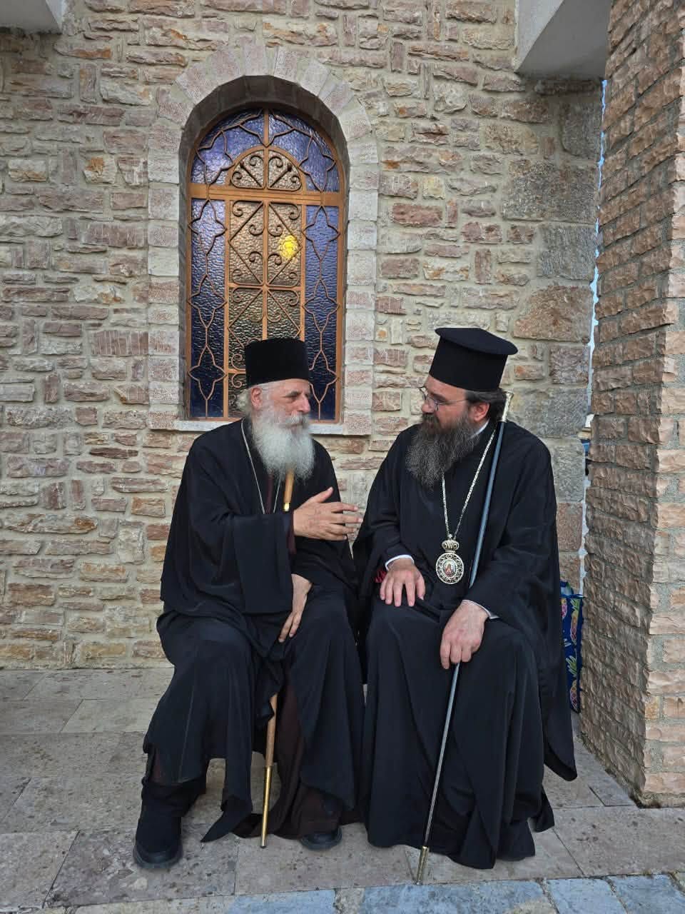 Ο Μητροπολίτης Κορυτσάς συναντήθηκε με τον Μητροπολίτη Πρέσπης - μια φωτογραφία 4