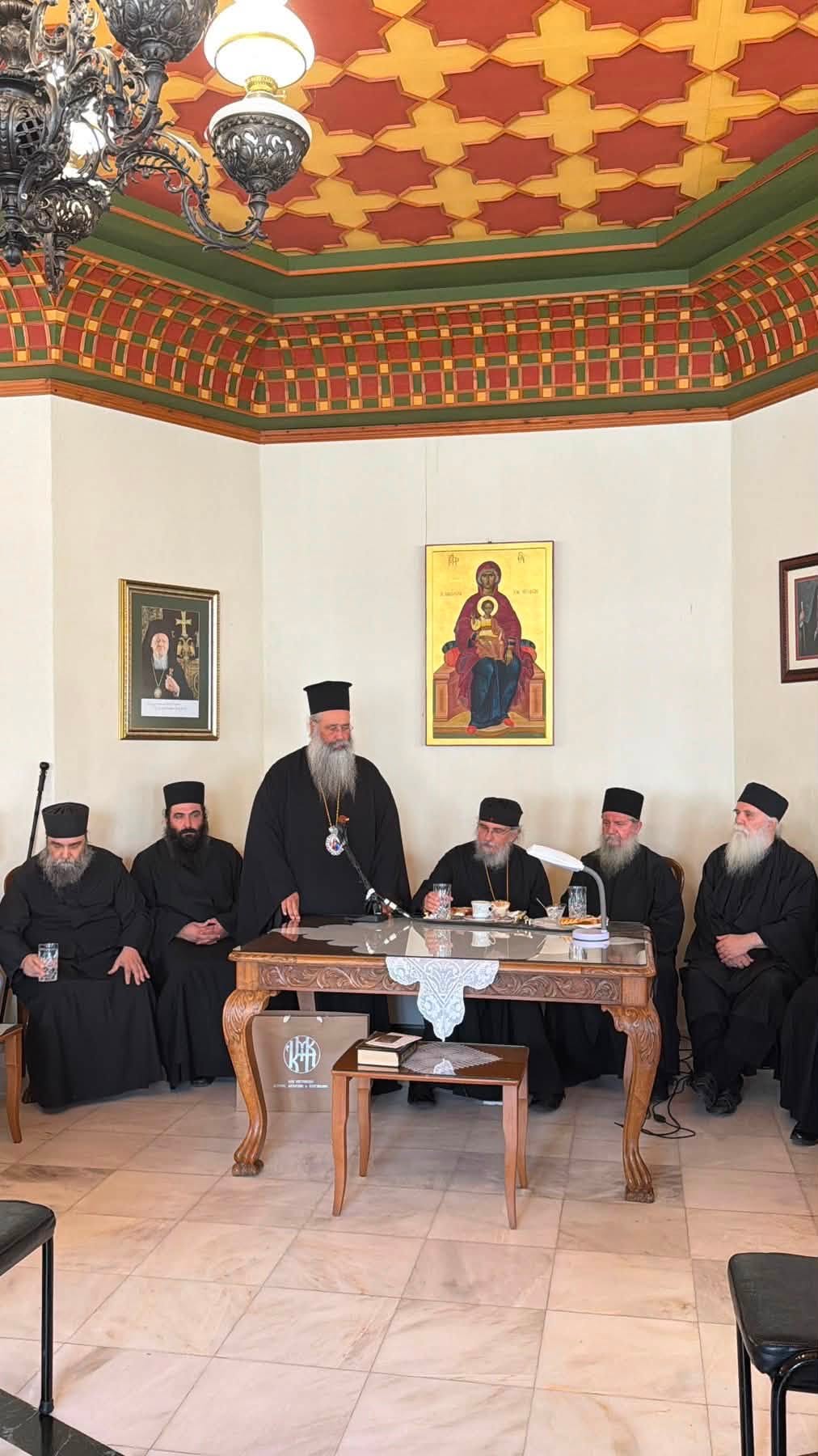Ο Μητροπολίτης Αρούσας εόρτασε τα ονομαστήριά του στον Όλυμπο - μια φωτογραφία 1