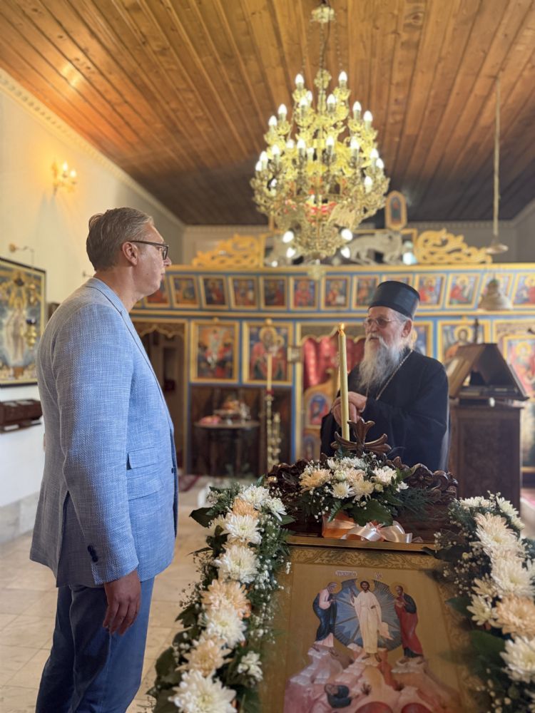 Ο Πρόεδρος της Σερβίας επισκέφθηκε τη Μονή Μεταμορφώσεως στο Κόζγι Ντο - μια φωτογραφία 4