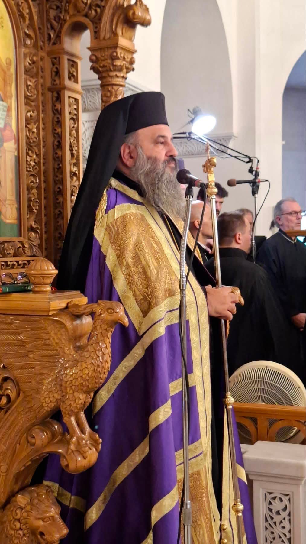 Μέγας Τρισαρχιερατικός Εσπερινός τελέστηκε στον Άγιο Νεκτάριο Αίγινας - μια φωτογραφία 6