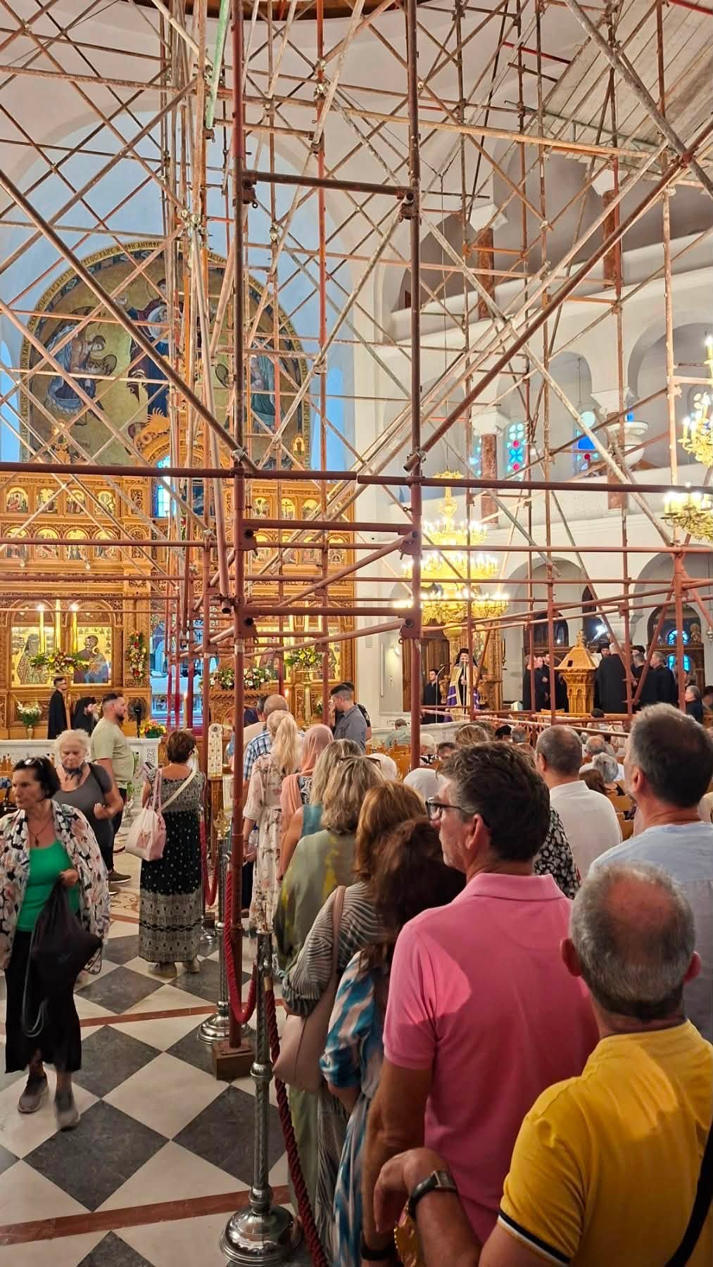 Μέγας Τρισαρχιερατικός Εσπερινός τελέστηκε στον Άγιο Νεκτάριο Αίγινας - μια φωτογραφία 8