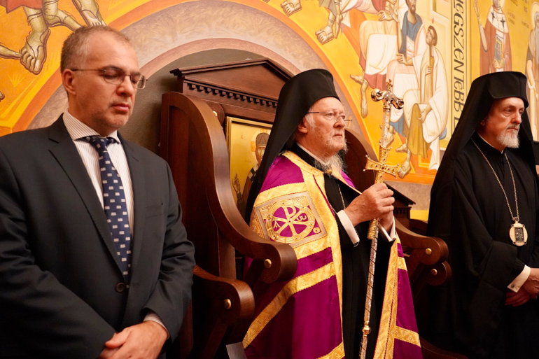 Ο Οικουμενικός Πατριάρχης τέλεσε Θυρανοίξια Ναού στη Βουδαπέστη - μια φωτογραφία 9