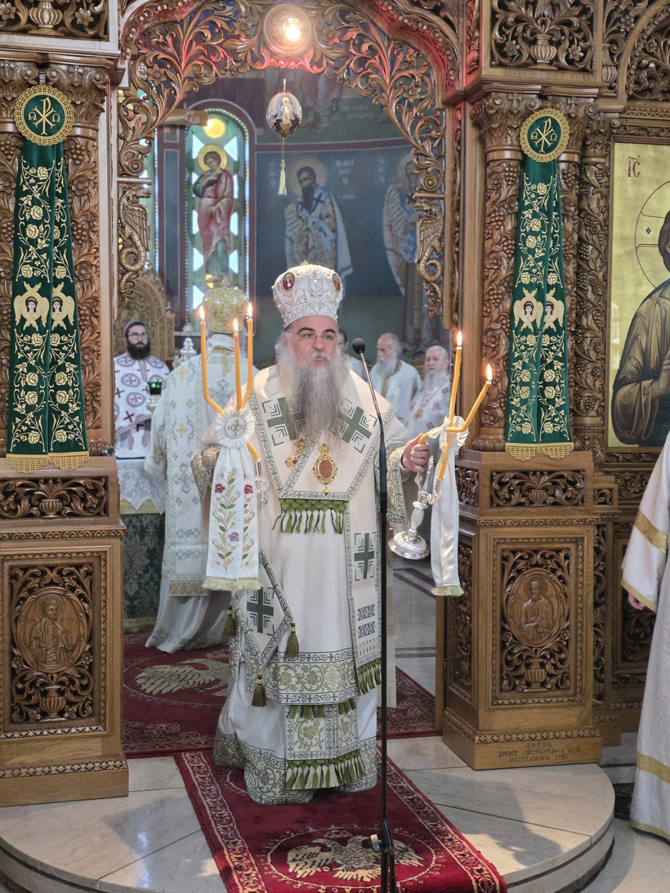 Χειροτονήθηκε πρεσβύτερος στον Ιερό Ναό Αγίας Σκέπης Πτολεμαΐδος - μια φωτογραφία 18