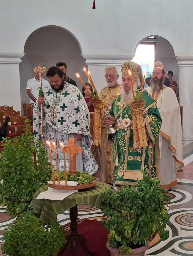 Η Ύψωση του Τιμίου Σταυρού εορτάστηκε στο Αργυρόκαστρο - μια φωτογραφία 6